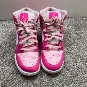 Jordan 1 Fierce Pink